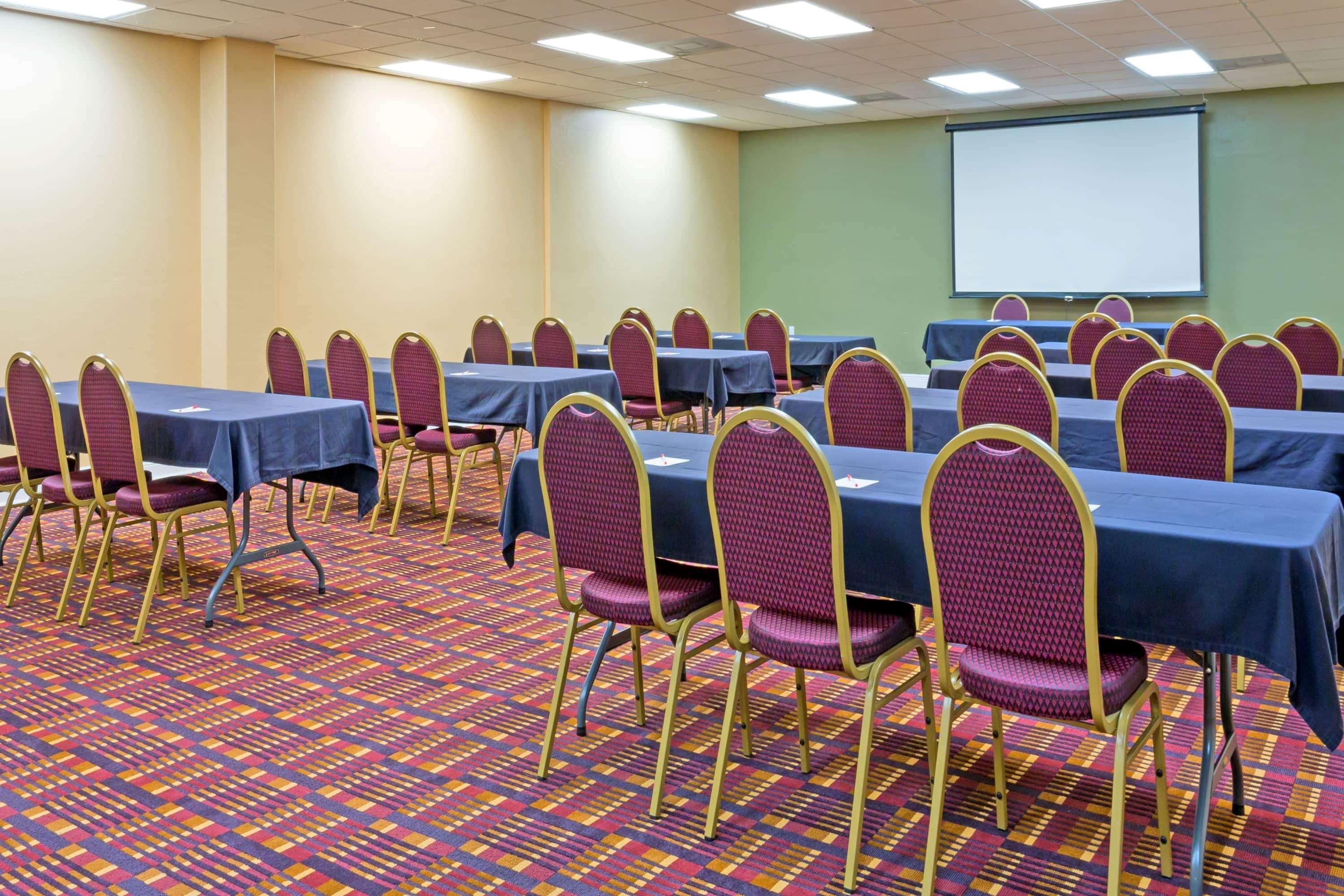 Ramada By Wyndham Lake Placid Exterior photo
