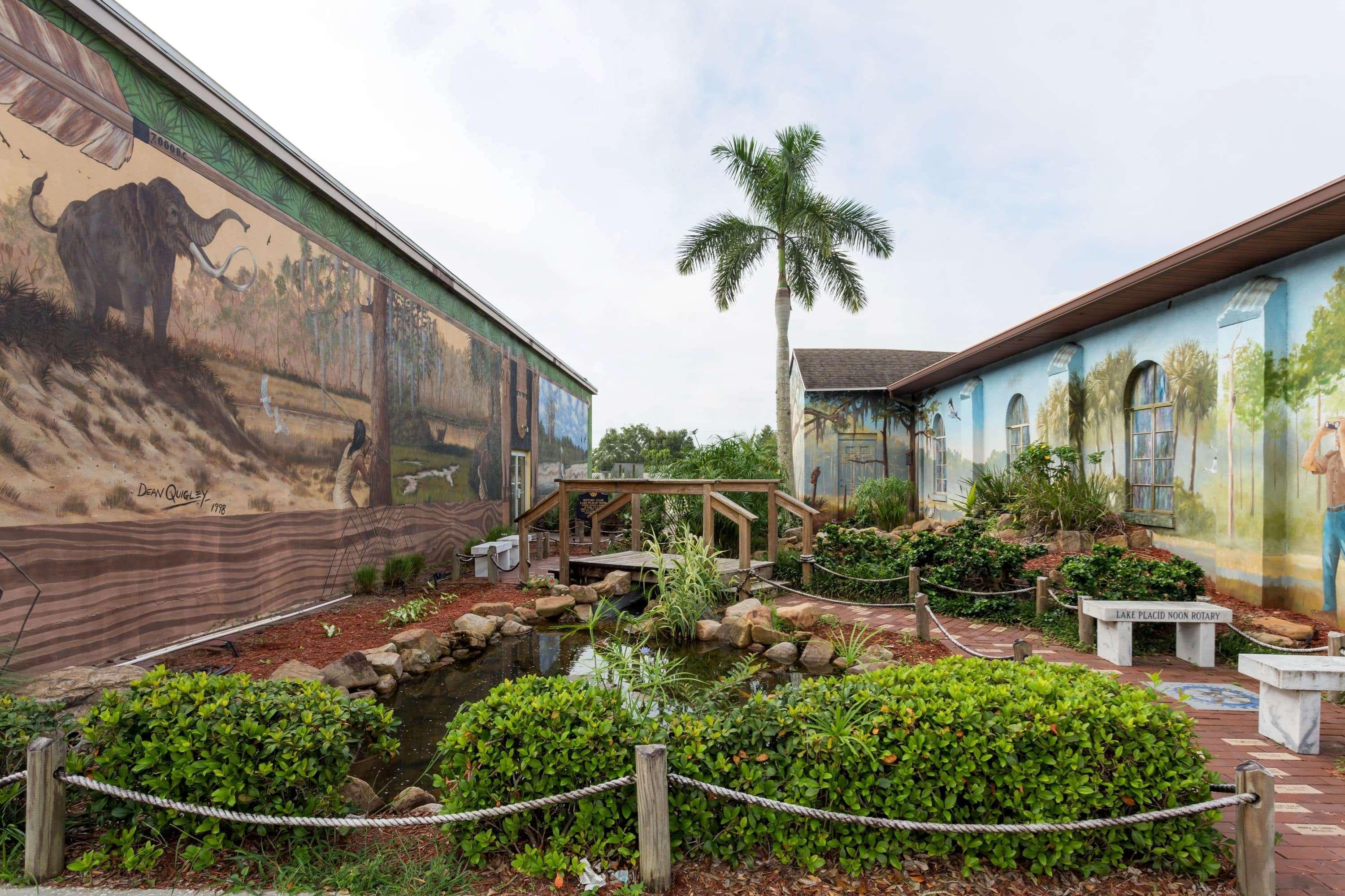 Ramada By Wyndham Lake Placid Exterior photo